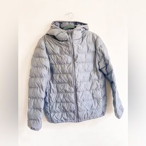 Boys size 13 Uniqlo Gray Puffer Coat w/ hood